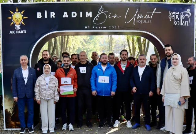 Bursa'da Gazze İçin Düzenlenen Etkinliğe Büyük Katılım