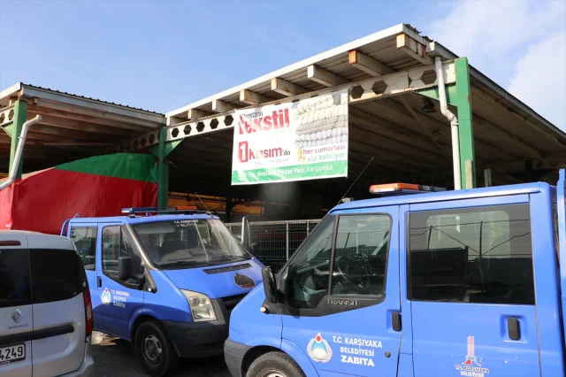 Bostanlı'daki Tekstil Fuarı Gerilimi: Pazarcılar Gece Nöbetinde
