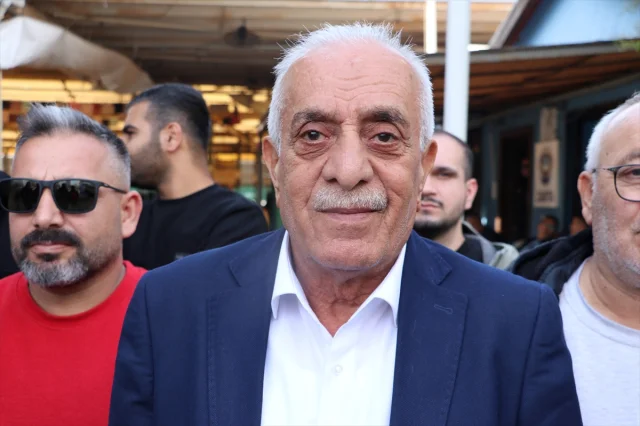 Bostanlı'daki Tekstil Fuarı Gerilimi: Pazarcılar Gece Nöbetinde