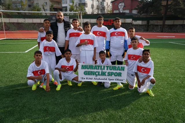 Tekirdağ'da Roman Gençler Futbolla Buluştu: Dostluk Maçı Heyecan Yarattı