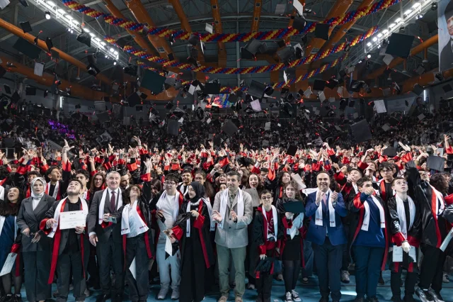DENEYAP'ın Yeni Mezunları Geleceğin Mühendisleri Olacak