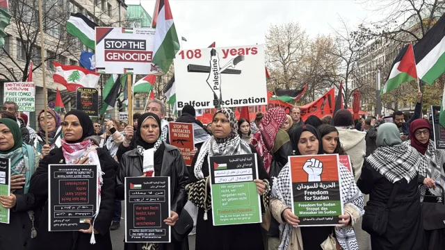 Berlin'de Balfour Deklarasyonu'na Karşı Sert Tepki