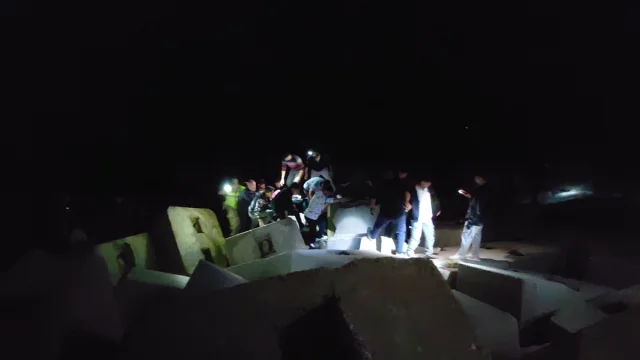 Hatay'da Denize Düşen Genç Kızın Hayatta Kalma Mücadelesi