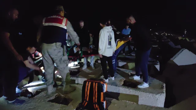 Hatay'da Denize Düşen Genç Kızın Hayatta Kalma Mücadelesi