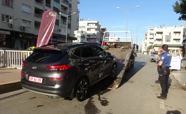 Antalya'da Şok Olay: Muratpaşa Kaymakamı Kaza Yaptı