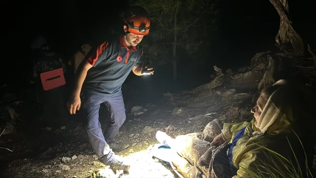 Antalya'da Adrenalin Dolu Kurtarma Operasyonu