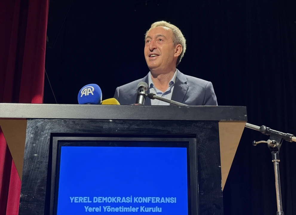 DEM Parti Lideri Bakırhan'dan Yerel Demokrasi İçin Çarpıcı Açıklamalar