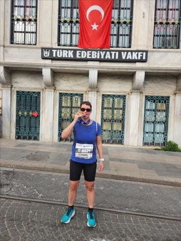 Fransa'nın Türkiye Büyükelçisi Isabelle Dumont İstanbul Maratonu'nda