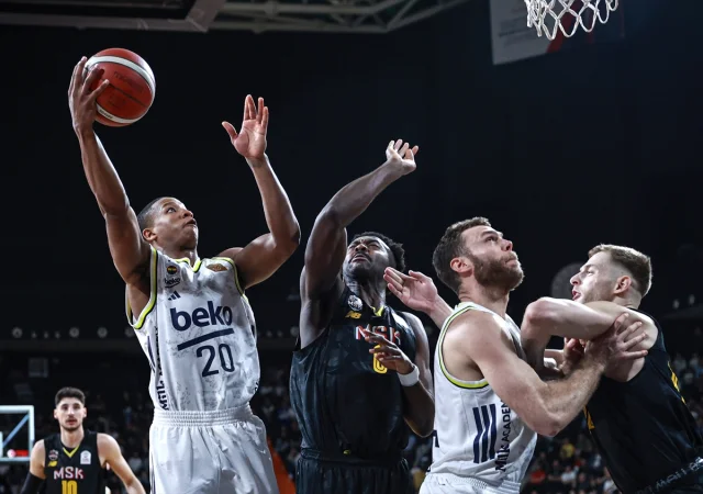 Basketbol Süper Ligi'nde Heyecan Dolu Maç: Fenerbahçe Beko Son Saniyede Galip