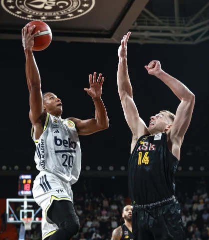 Basketbol Süper Ligi'nde Heyecan Dolu Maç: Fenerbahçe Beko Son Saniyede Galip