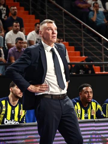 Basketbol Süper Ligi'nde Heyecan Dolu Maç: Fenerbahçe Beko Son Saniyede Galip