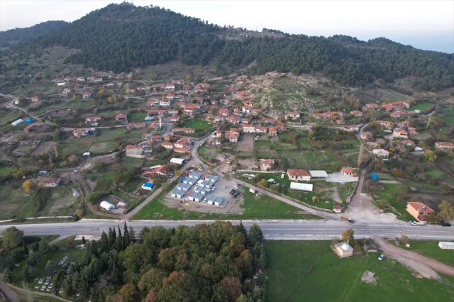 Sındırgı'daki Deprem Felaketi Sonrası Hayat Nasıl Devam Ediyor