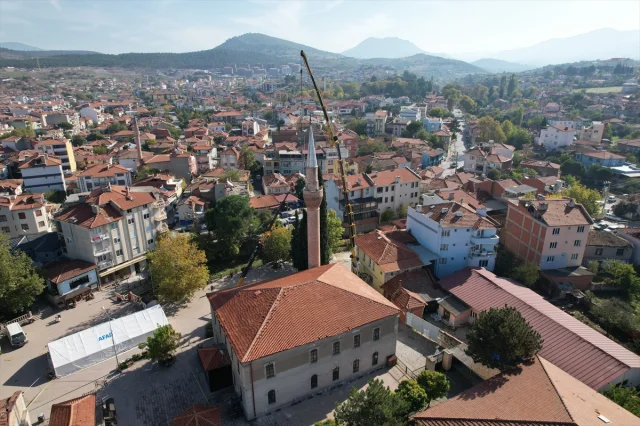 Sındırgı'da Tarihi Camilerde Büyük Restorasyon: Acaba Neler...