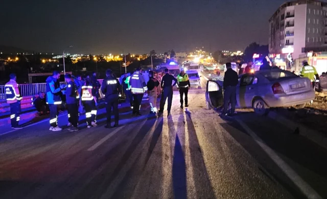 Hatay'da Trafik Kazası Panik Yarattı 11 Kişi Yaralandı