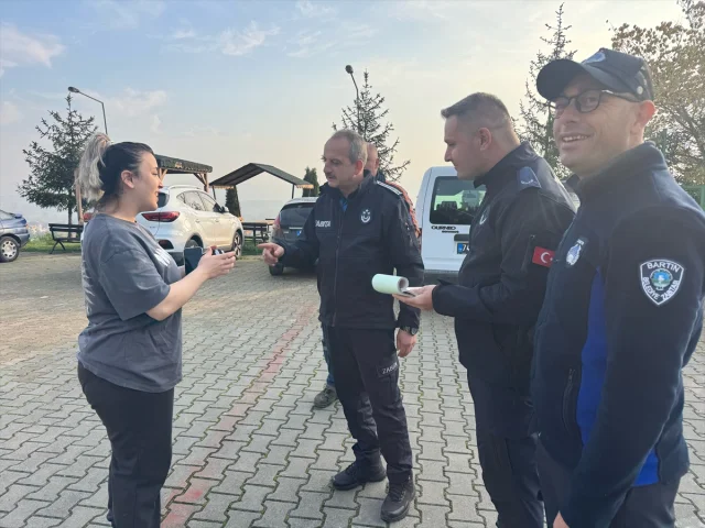 Bartın'da Bulunan Cüzdan İnsani Bir Dokunuşla Sahibine Döndü
