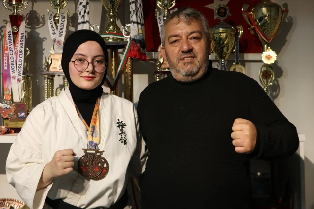 Babasıyla Çalışan Genç Karateci Dünya Şampiyonluğunu Hedefliyor
