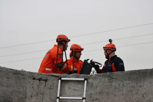 Erzincan'da Gerçekleştirilen Deprem Tatbikatı Gizli Tehlikelere İşaret Ediyor