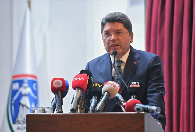 Türkiye'nin İlk Hukuk Fakültesinden Yüzüncü Yıla Özel Vizyon