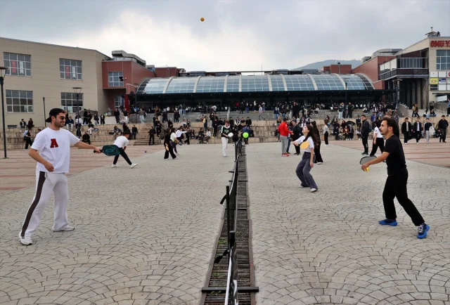 Samsun'da Teknoloji Bağımlılığı Yerine Spor Coşkusu