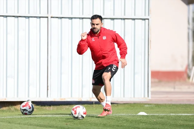 Sivasspor'dan Heyecan Dolu Manisa FK Maçı Öncesi Yoğun Antrenman