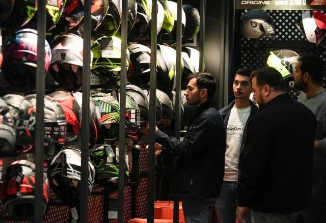 İzmir'de Motor Tutkunlarını Buluşturan Görkemli Fuar Başladı