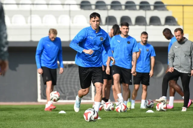 Manisa FK'nın Sivasspor Maçı Öncesi Hazırlıkları Sürüyor