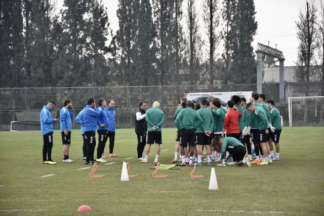 Sakaryaspor ile Serikspor'un Karşılaşması Öncesinde Heyecan...
