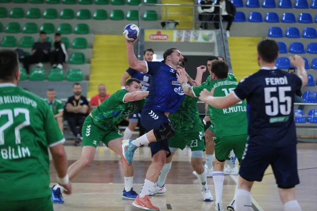 Nilüfer Belediyespor'un Rize Zaferi