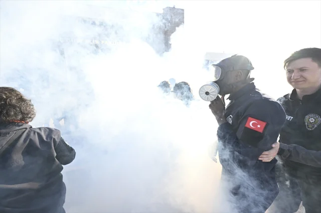 AA'nın Savaş Muhabirliği Eğitiminde Gazeteciler Gerçek Saha Koşullarına Hazırlanıyor