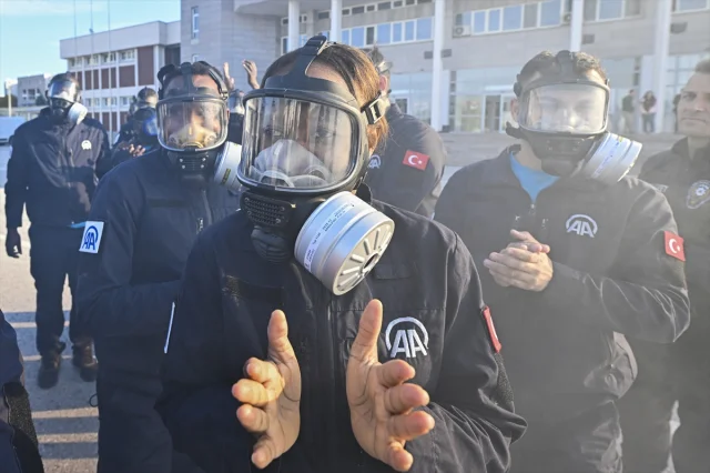AA'nın Savaş Muhabirliği Eğitiminde Gazeteciler Gerçek Saha Koşullarına Hazırlanıyor