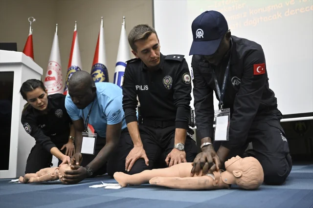 AA'nın Savaş Muhabirliği Eğitiminde Gazeteciler Gerçek Saha Koşullarına Hazırlanıyor