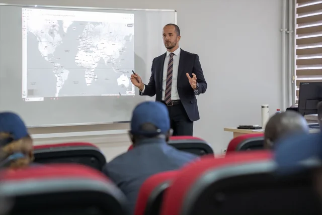 AA'nın Savaş Muhabirliği Eğitiminde Gazeteciler Gerçek Saha Koşullarına Hazırlanıyor