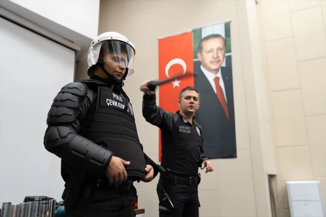 AA'nın Savaş Muhabirliği Eğitiminde Gazeteciler Gerçek Saha Koşullarına Hazırlanıyor