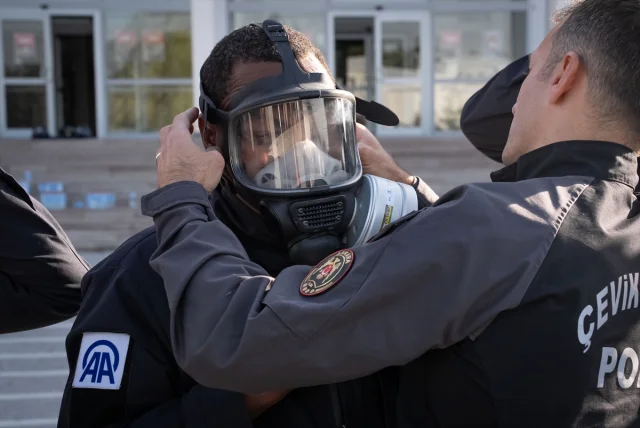 AA'nın Savaş Muhabirliği Eğitiminde Gazeteciler Gerçek Saha Koşullarına Hazırlanıyor