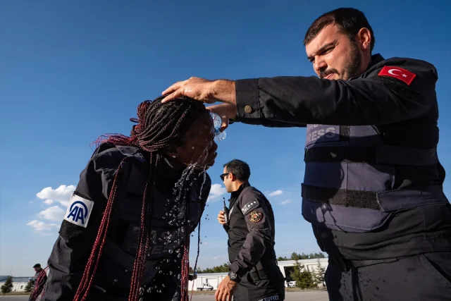 AA'nın Savaş Muhabirliği Eğitiminde Gazeteciler Gerçek Saha Koşullarına Hazırlanıyor