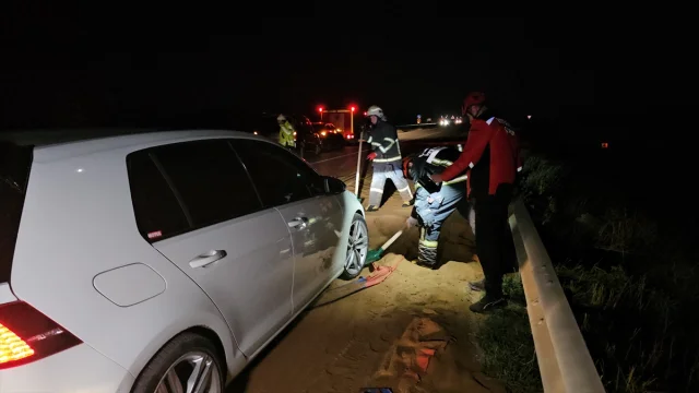Çorum'da Tır Devrildi Sürücü Hayata Tırnaklarıyla Tutundu