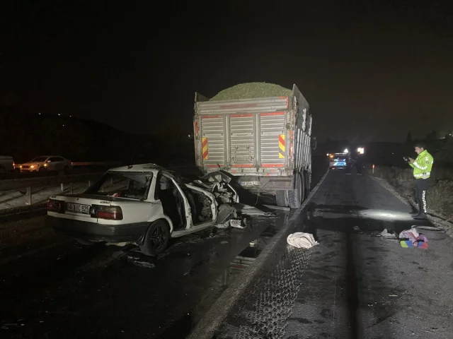 Gaziantep'teki Feci Kazada Aynı Aileden Üç Kişi Hayatını Kaybetti