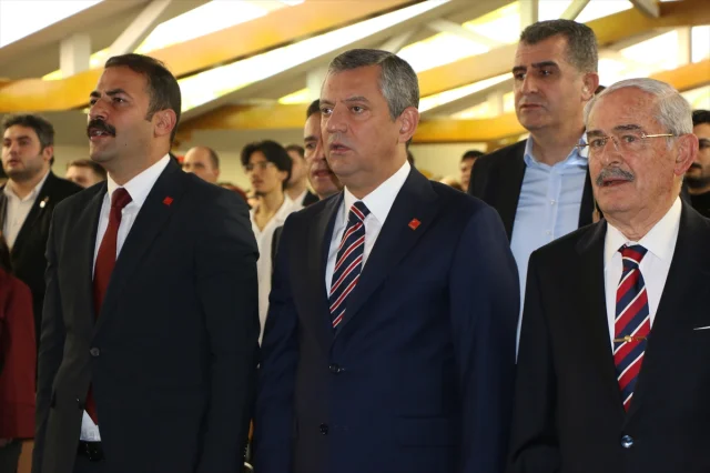 Özgür Özel: YÖK'ü Yok Edeceğiz, Gençlere Özgür Üniversiteler Sunacağız!