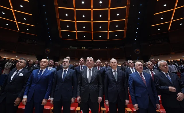 Türkiye'nin E-İhracatında Yeni Dönem: Ankara Zirvesi ve Sektöre Sağlanan Destekler
