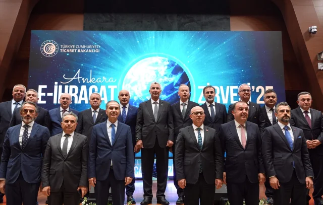 Türkiye'nin E-İhracatında Yeni Dönem: Ankara Zirvesi ve Sektöre Sağlanan Destekler