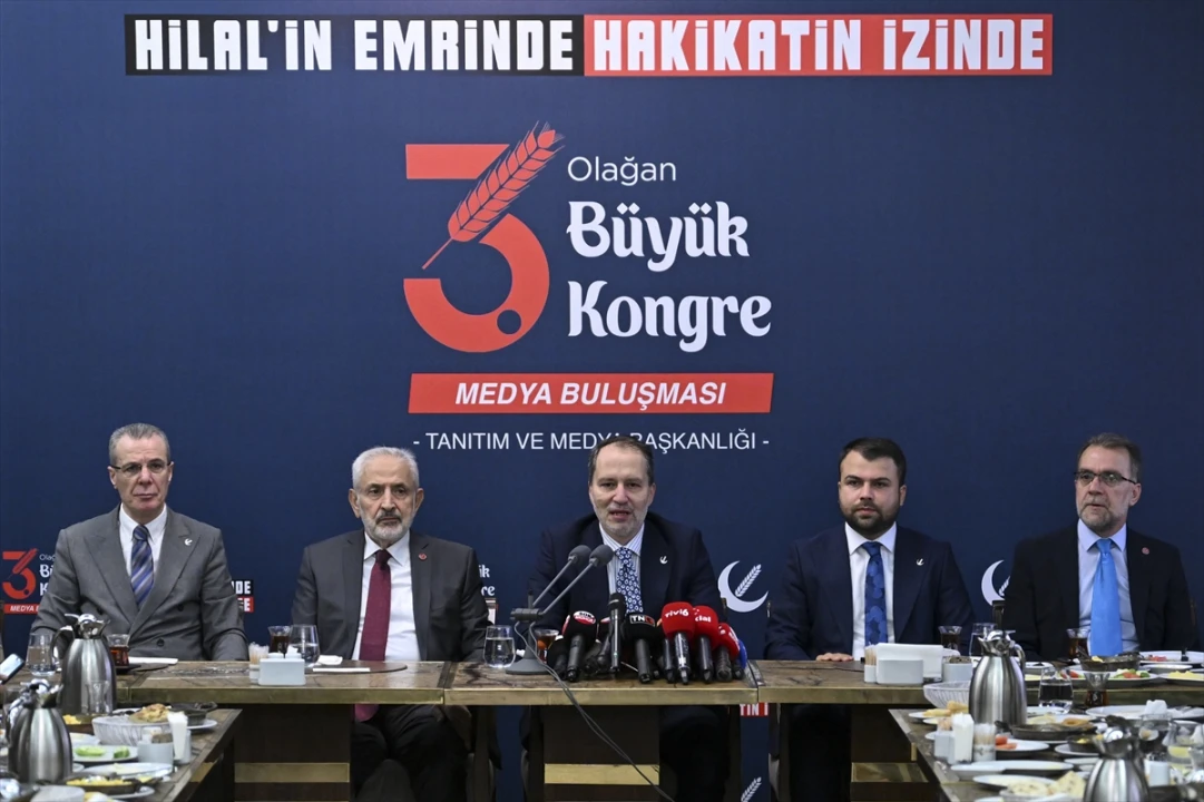 Yeniden Refah Partisi iktidara yürüyor mu? Fatih Erbakan'dan önemli açıklamalar