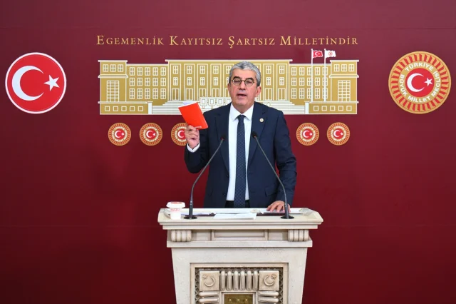 Gazetecilerin İBB Soruşturmasında İfade Çağırılması Tartışma Yarattı