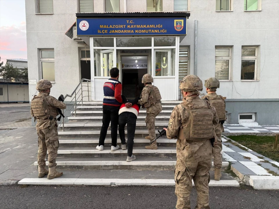 Kardeş Kavgası Kanlı Bitti: Van'da Şok Gözaltı