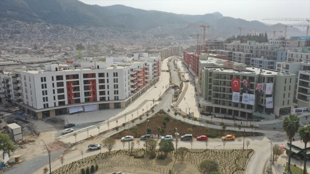 Hatay'da Deprem Konutları Sahiplerini Buldu