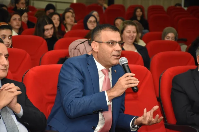 Sakarya'da Denetimli Serbestlik Paneli: İnfaz Sisteminde Yenilikler