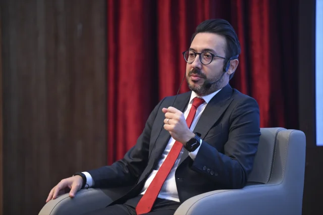 İstanbul Üniversitesi'nde Bilim Toplumu Yolunda Öne Çıkan Anlar