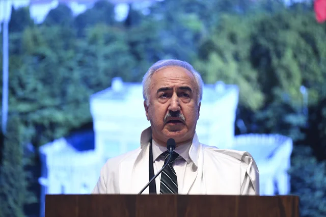 İstanbul Üniversitesi'nde Bilim Toplumu Yolunda Öne Çıkan Anlar