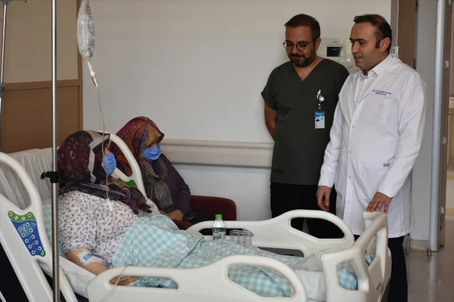 Ablasına Böbrek Vermek İçin Rekabete Giren Kardeşlerin İnanılmaz Hikayesi