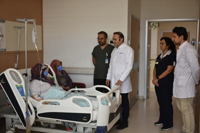 Ablasına Böbrek Vermek İçin Rekabete Giren Kardeşlerin İnanılmaz Hikayesi