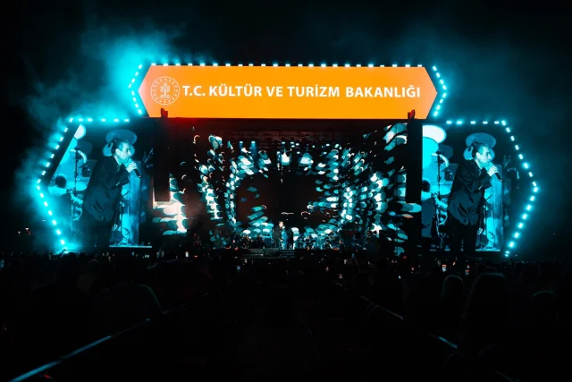 Antalya Kültür Yolu Festivalinde Renkli Anlar Yaşanıyor